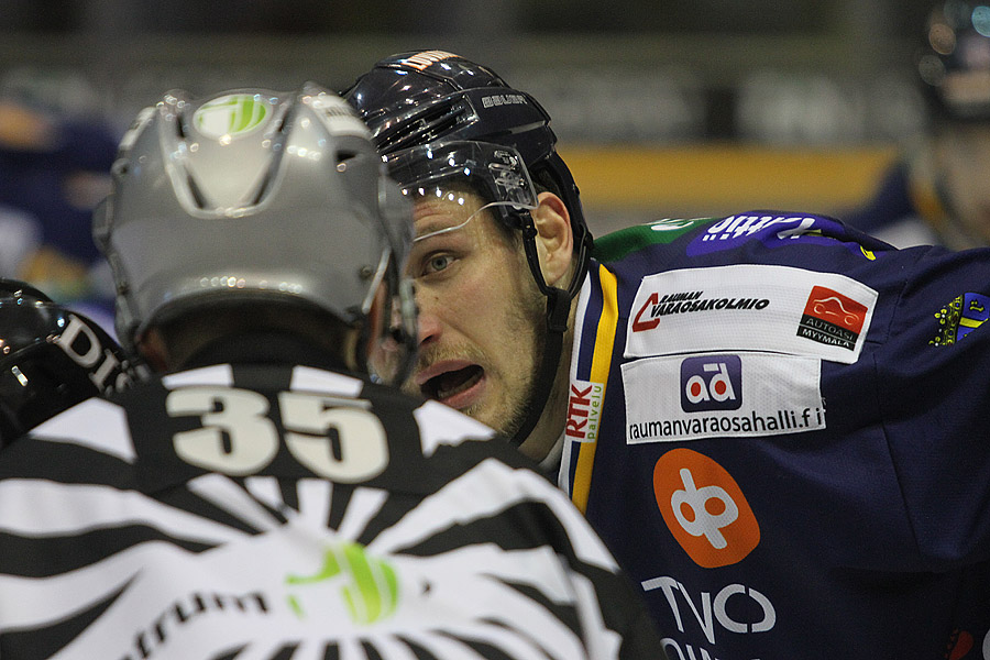 26.2.2015 - (Lukko-Kärpät)