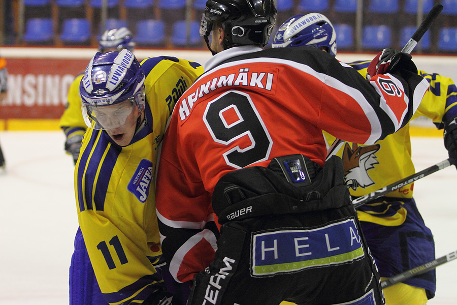 12.10.2011 - (Ässät A-Lukko A)