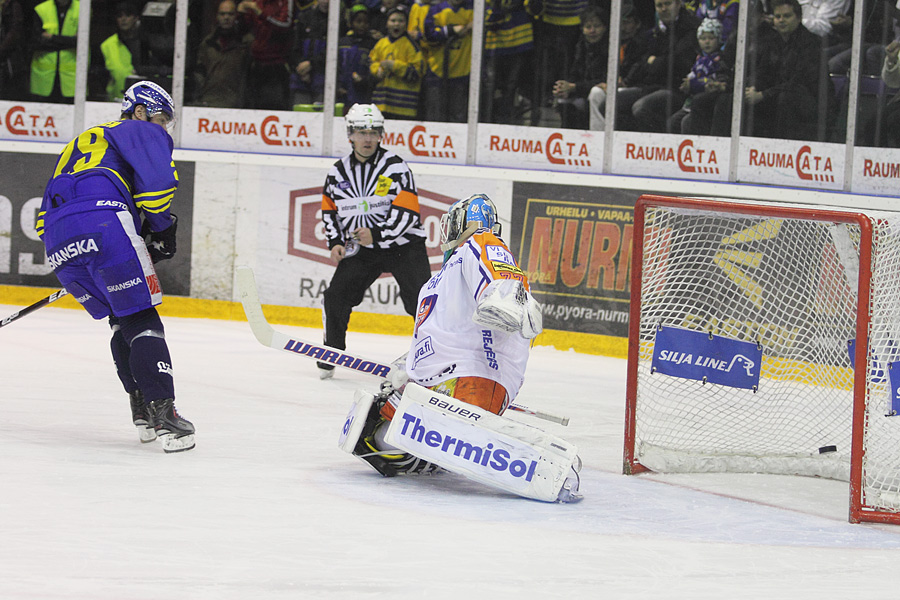 5.11.2011 - (Lukko-Tappara)