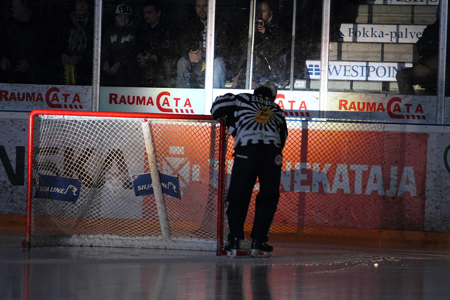 7.1.2012 - (Lukko-HPK)