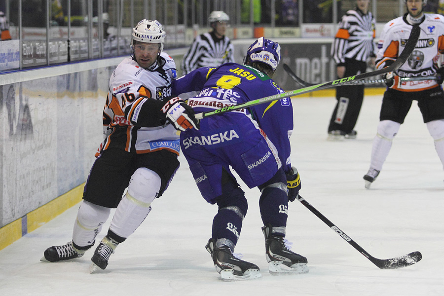 7.1.2012 - (Lukko-HPK)