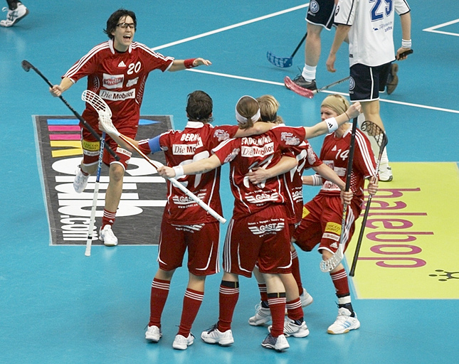 8.12.2009 - (Suomi N-Sveitsi N)