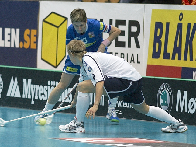 12.12.2009 - (Suomi N-Tshekki N)