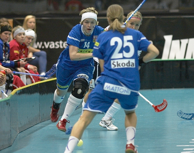 12.12.2009 - (Suomi N-Tshekki N)