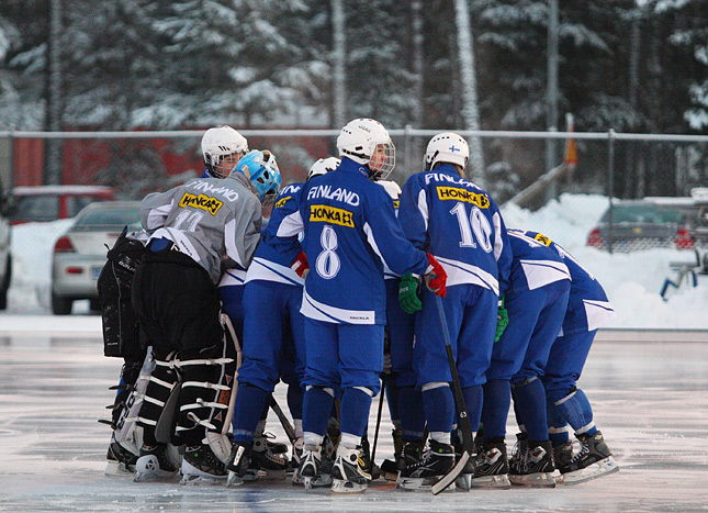 21.1.2011 - (Ruotsi U19-Suomi U19)