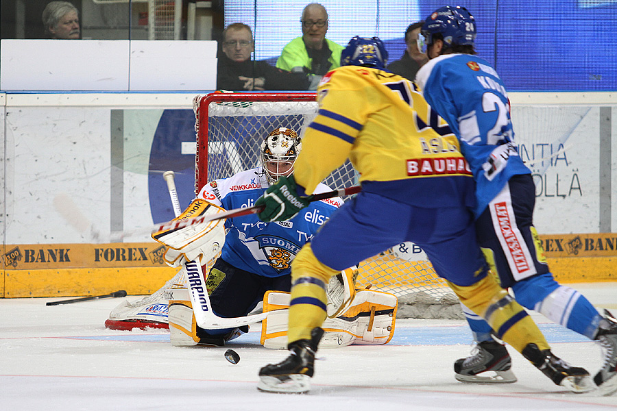 10.11.2012 - (Suomi-Ruotsi)