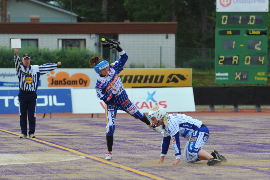 21.07.2012 - (Itä-Länsi naiset)