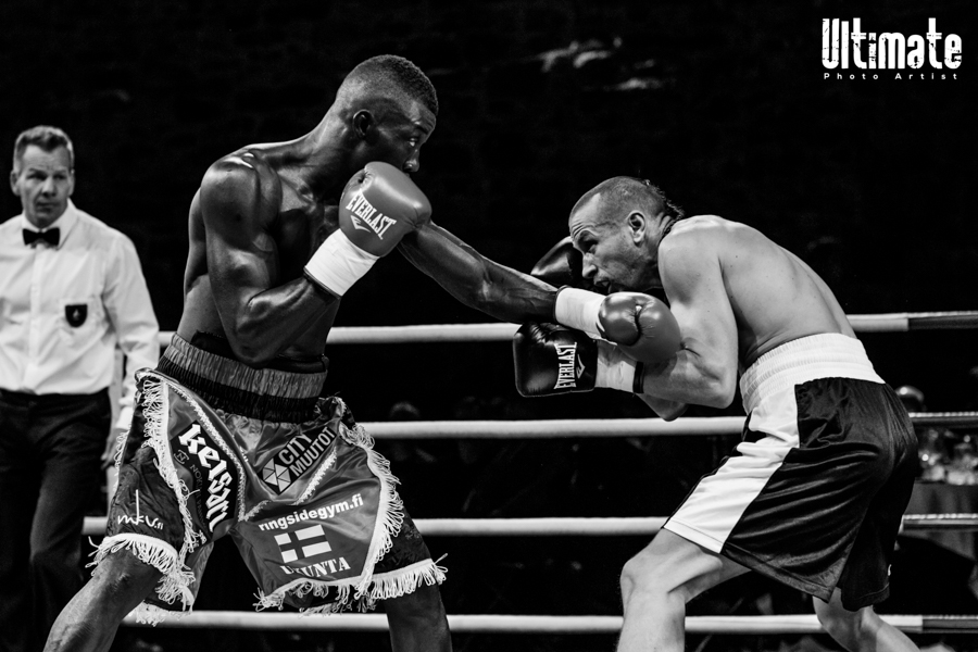 13.8.2016 Boxing Night Savonlinna: Nourdeen Toure vs Bogdan Mitic