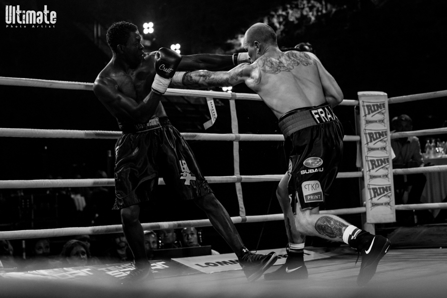 13.8.2016 Boxing Night Savonlinna: Niklas Räsänen vs Emmanuel Feuzeu