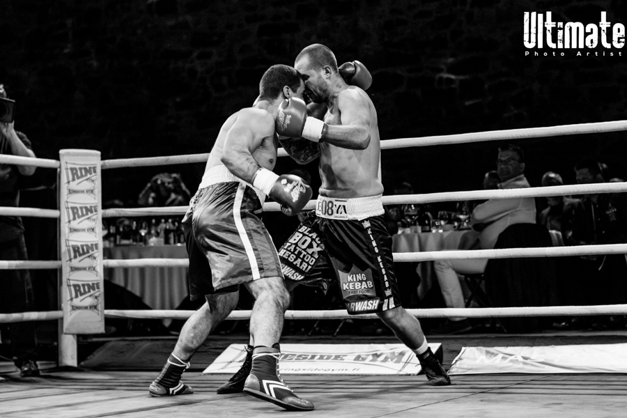 13.8.2016 Boxing Night, Savonlinna: Gennadi Mentsikainen - Radenko Kovac 