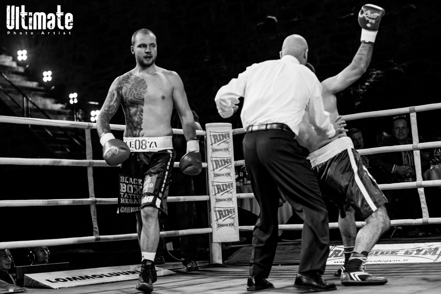 13.8.2016 Boxing Night, Savonlinna: Gennadi Mentsikainen - Radenko Kovac 