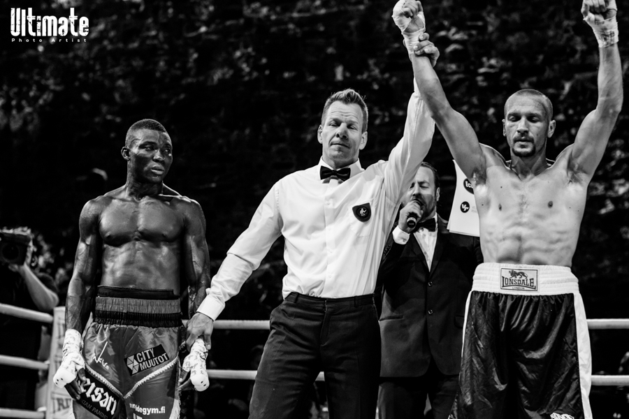 13.8.2016 Boxing Night Savonlinna: Nourdeen Toure vs Bogdan Mitic