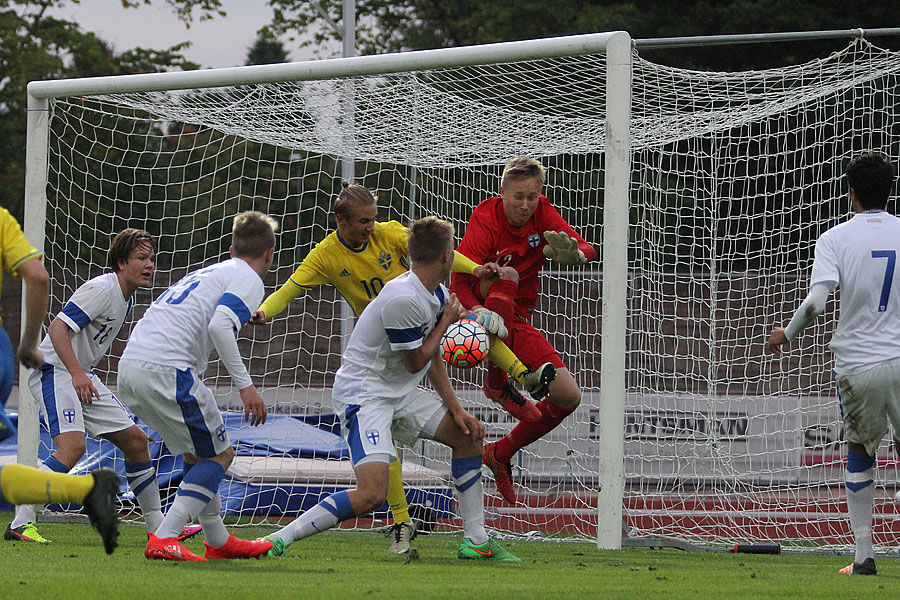 23.8.2016 - (Suomi U16-Ruotsi U16)