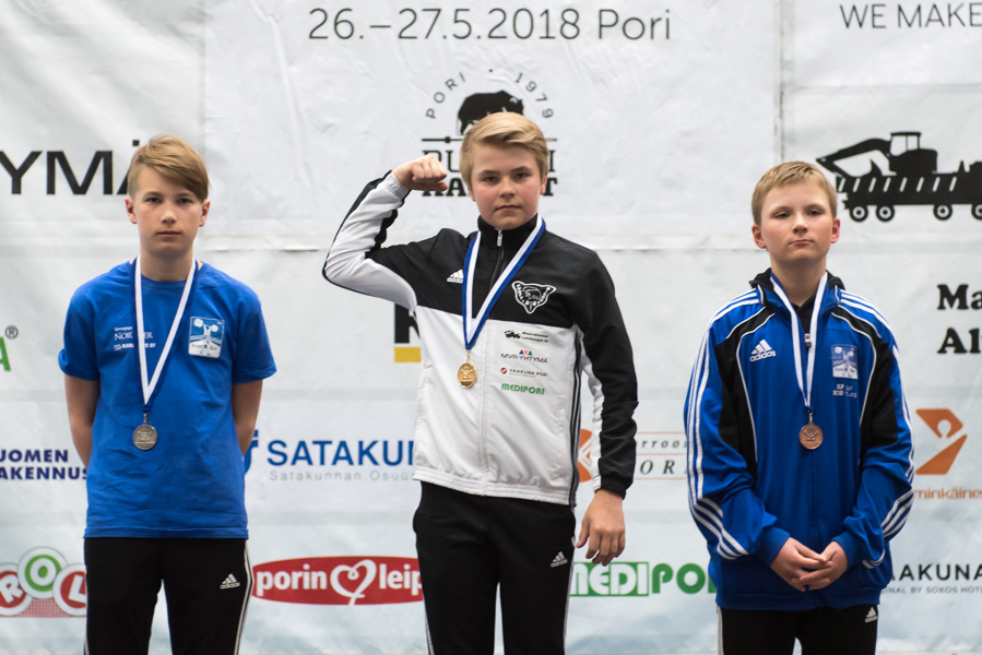 Painonnoston 17-vuotiaiden SM-kisat 26-27.5.2018, pojat