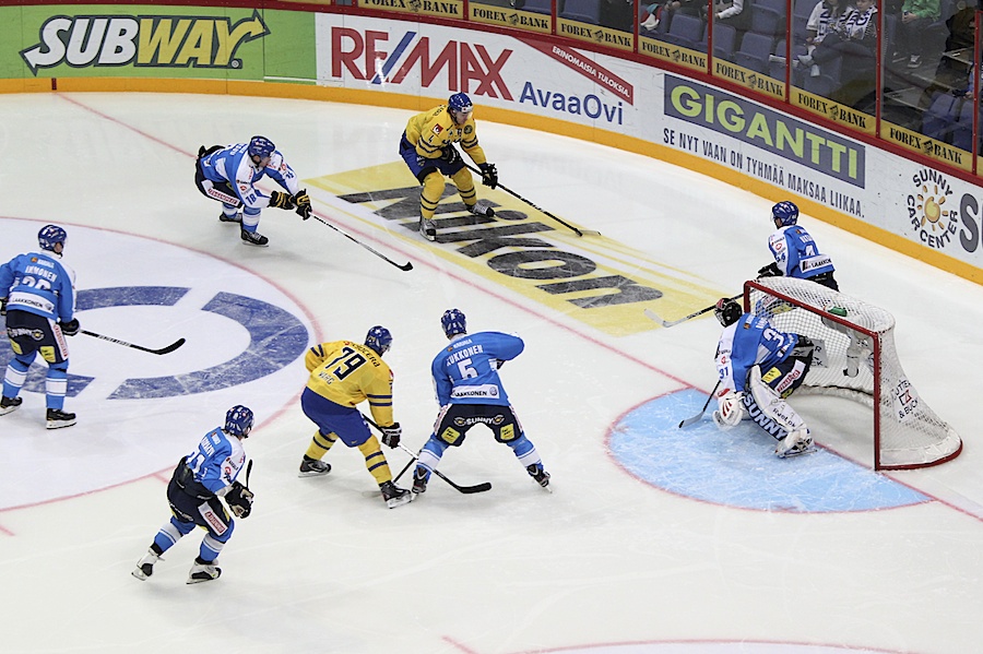 13.11.2011 - (Suomi-Ruotsi)