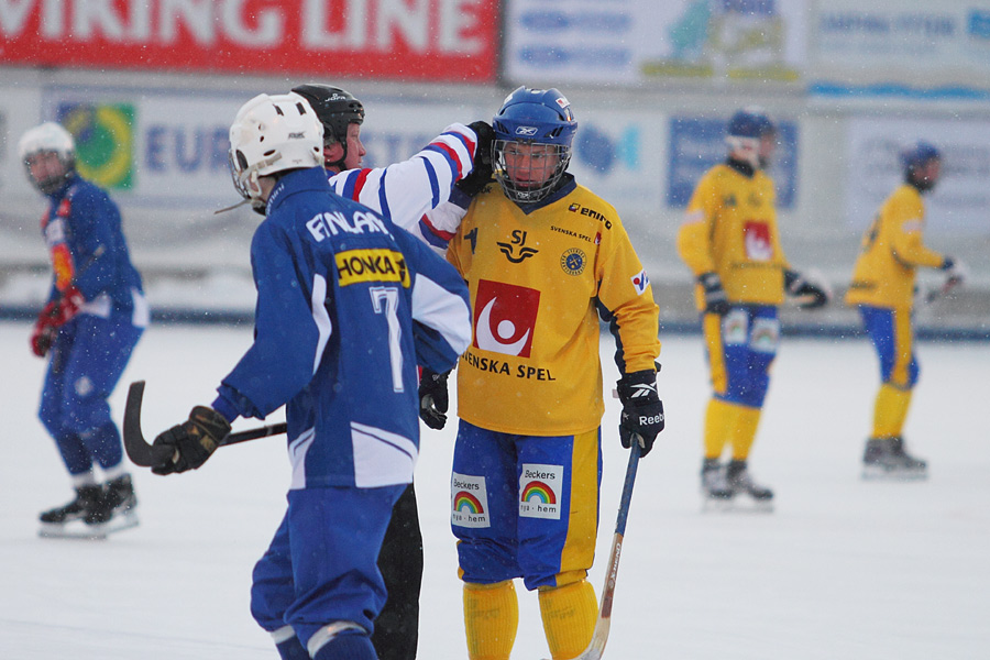 27.1.2012 - (Ruotsi U19-Suomi U19)