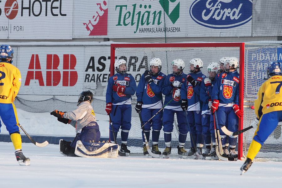 27.1.2012 - (Ruotsi U19-Suomi U19)