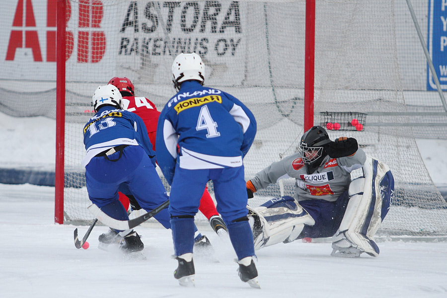 28.1.2012 - (Venäjä U19-Suomi U19)