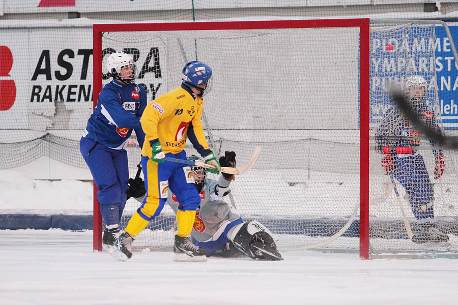 28.1.2012 - (Ruotsi U19-Suomi U19)