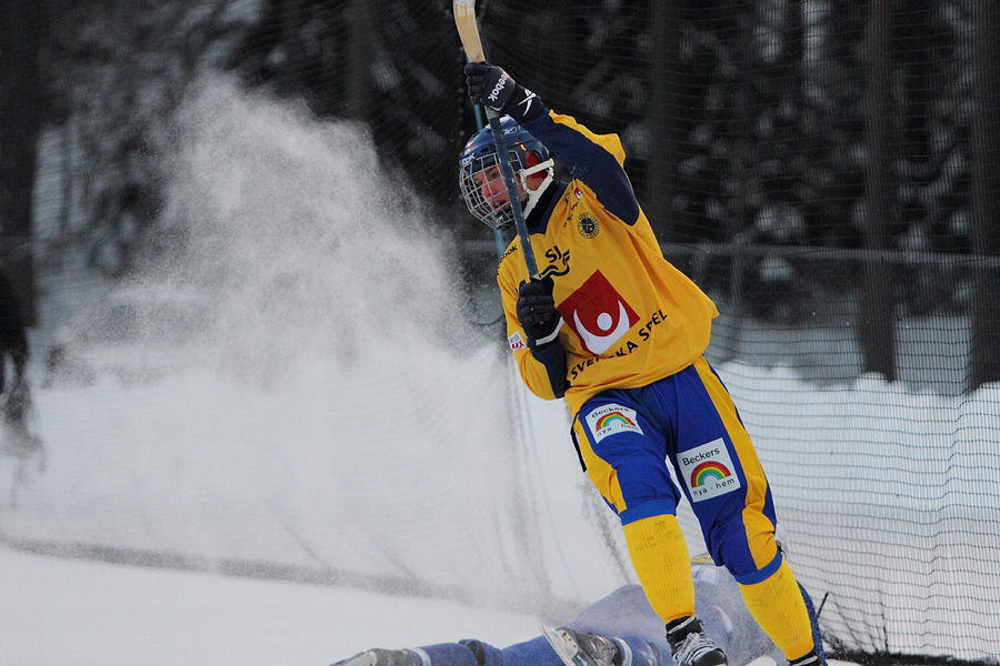 28.1.2012 - (Ruotsi U19-Suomi U19)