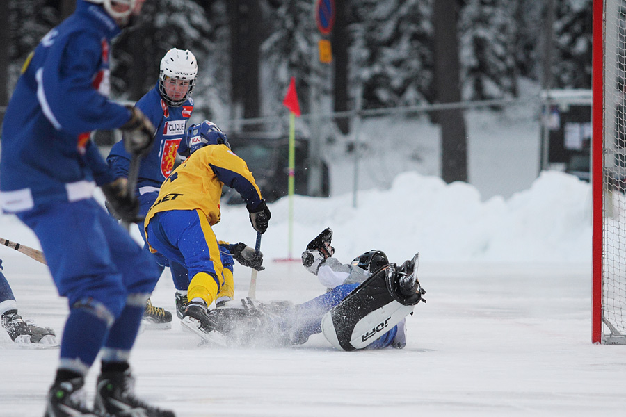 28.1.2012 - (Ruotsi U19-Suomi U19)