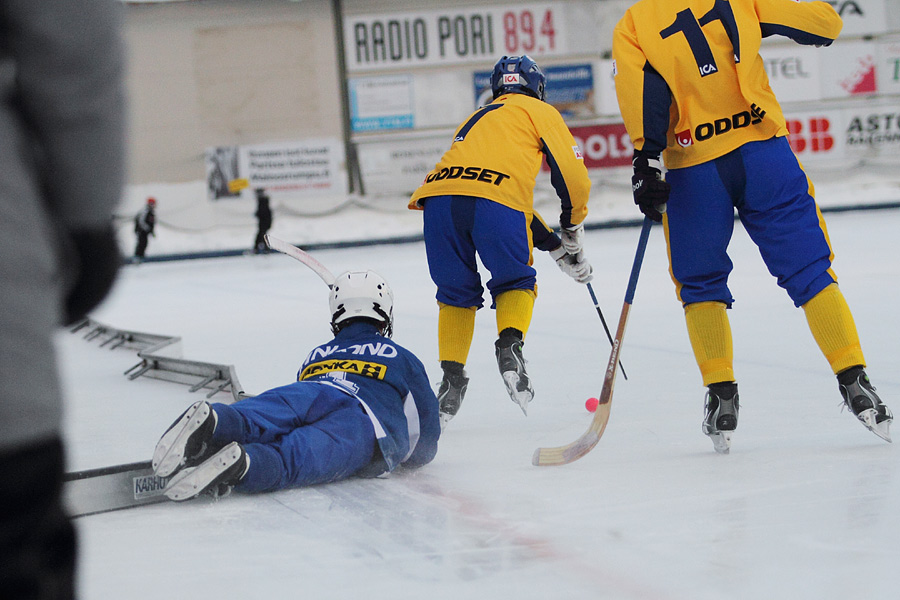 28.1.2012 - (Ruotsi U19-Suomi U19)