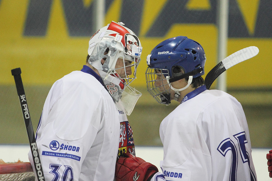 8.2.2012 - (Tsekki U18-Suomi U18)