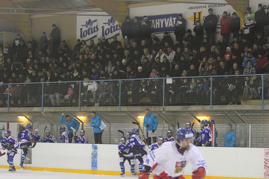 8.2.2012 - (Tsekki U18-Suomi U18)