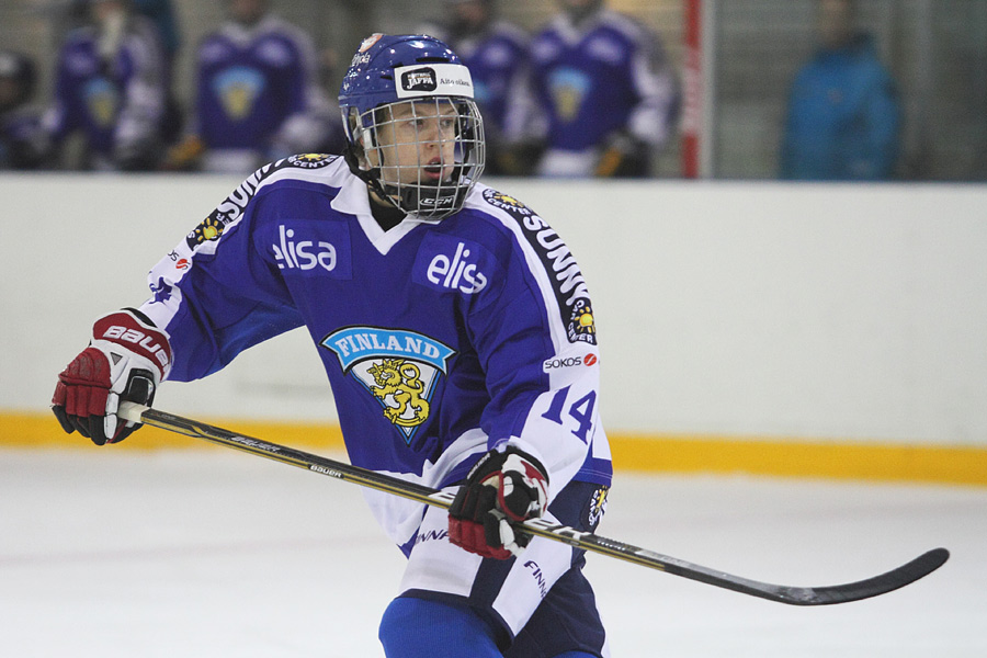 8.2.2012 - (Tsekki U18-Suomi U18)