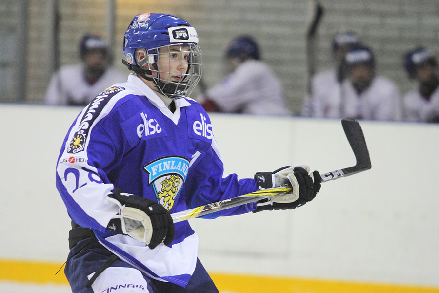 8.2.2012 - (Tsekki U18-Suomi U18)