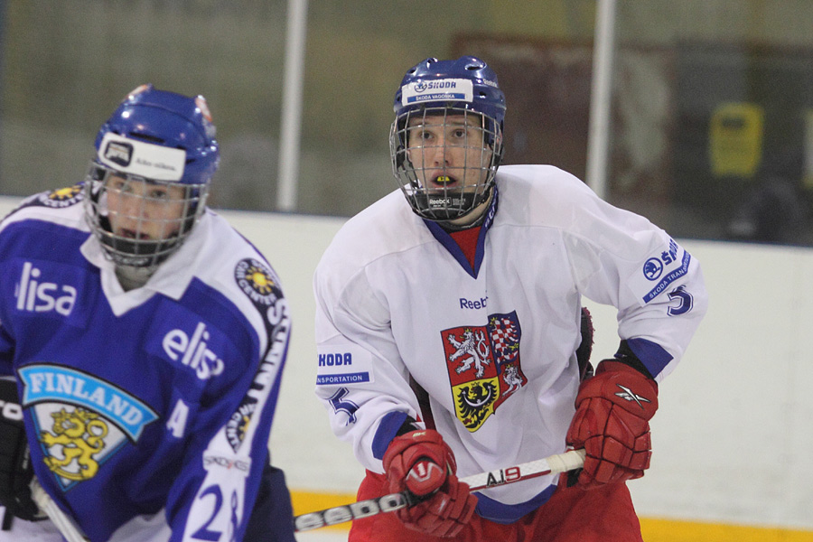 8.2.2012 - (Tsekki U18-Suomi U18)