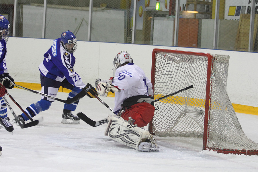 8.2.2012 - (Tsekki U18-Suomi U18)