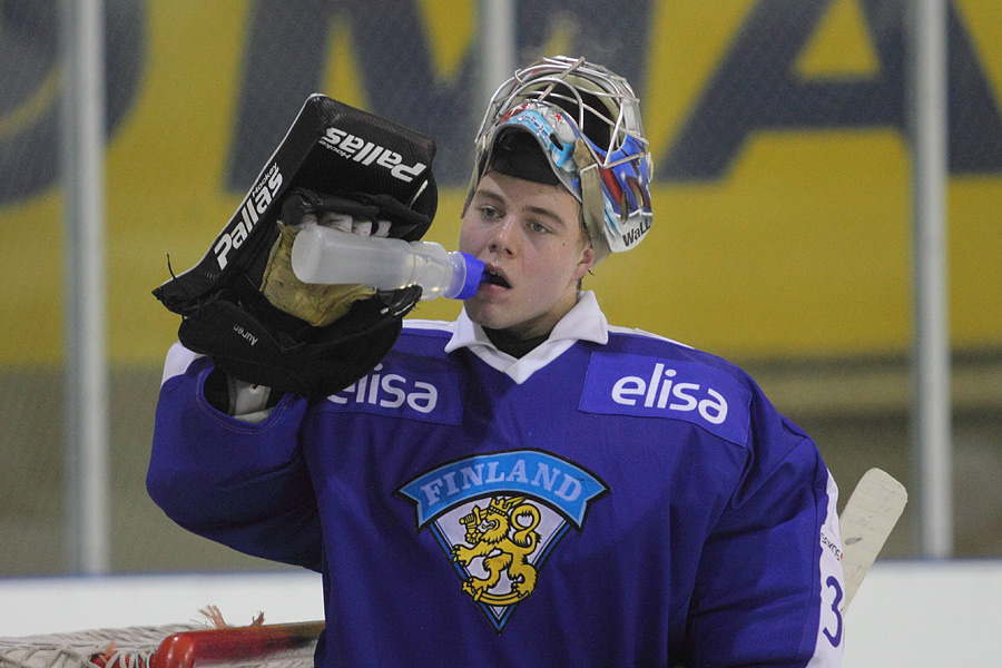 8.2.2012 - (Tsekki U18-Suomi U18)