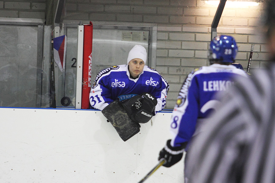 8.2.2012 - (Tsekki U18-Suomi U18)