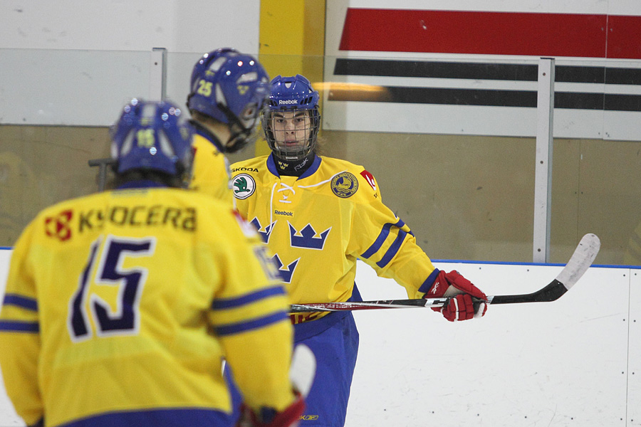 8.2.2012 - (Ruotsi U18-Venäjä U18)