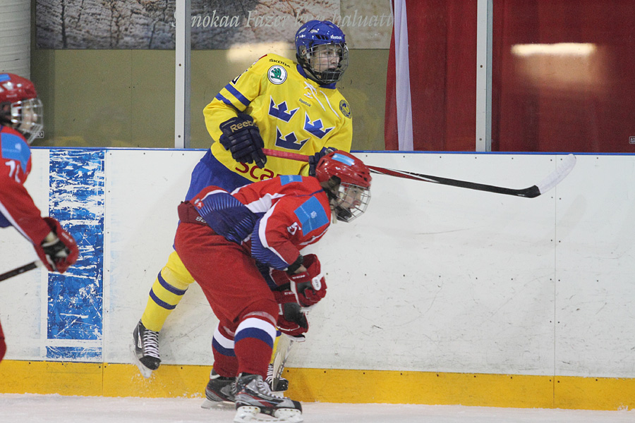 8.2.2012 - (Ruotsi U18-Venäjä U18)