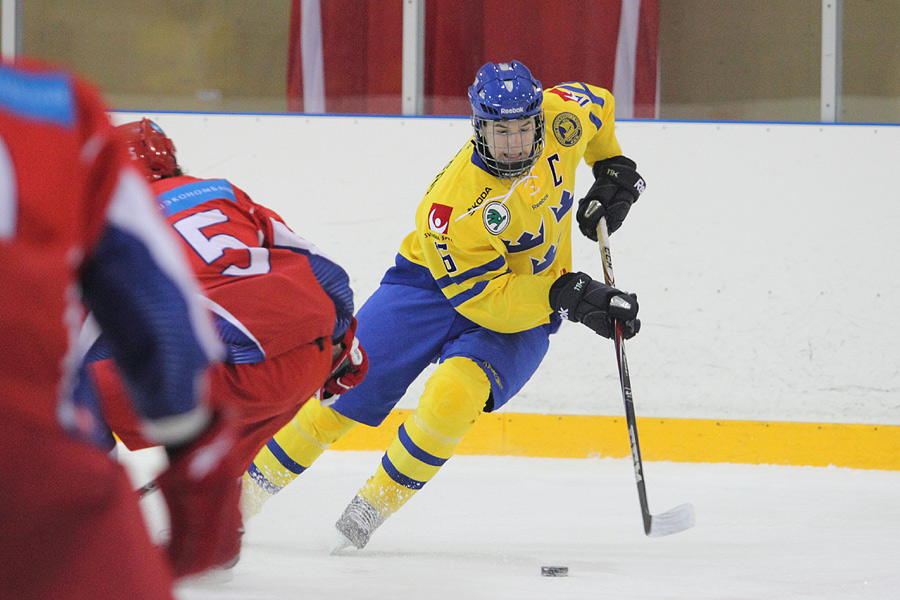 8.2.2012 - (Ruotsi U18-Venäjä U18)