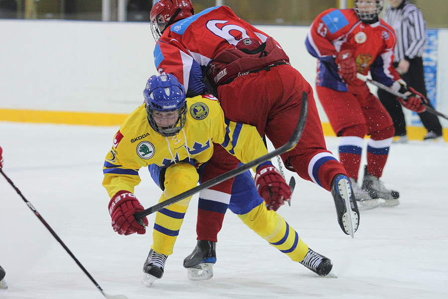 8.2.2012 - (Ruotsi U18-Venäjä U18)