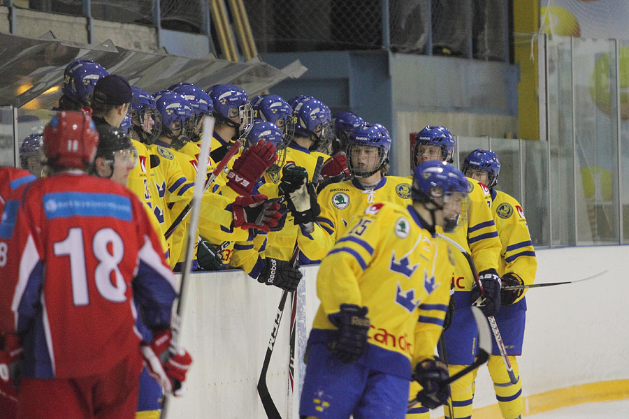 8.2.2012 - (Ruotsi U18-Venäjä U18)