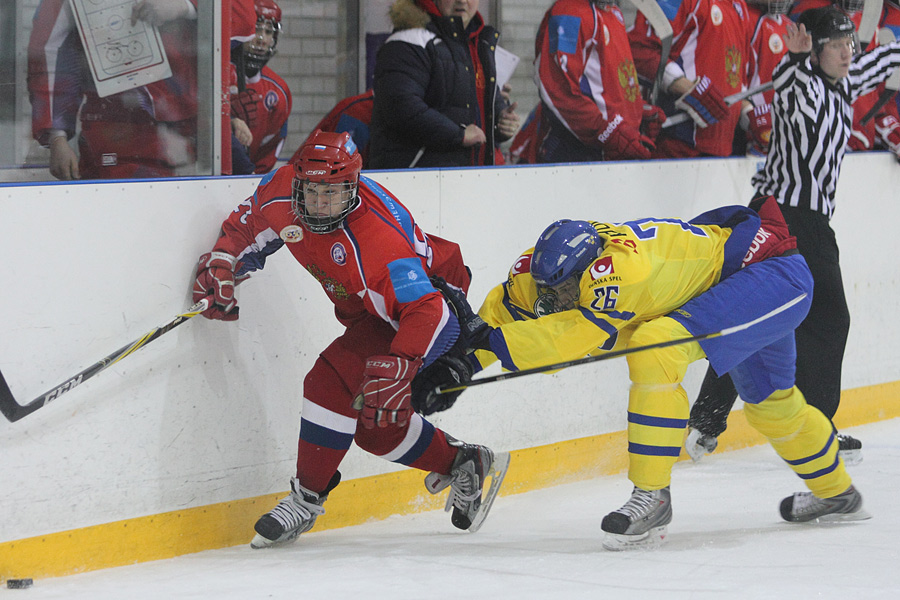 8.2.2012 - (Ruotsi U18-Venäjä U18)