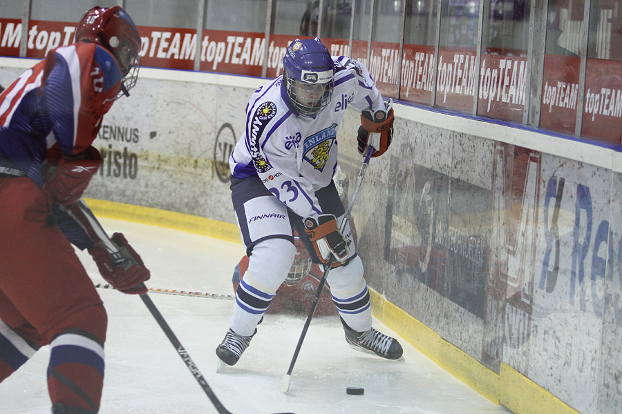 9.2.2012 - (Venäjä U18-Suomi U18)