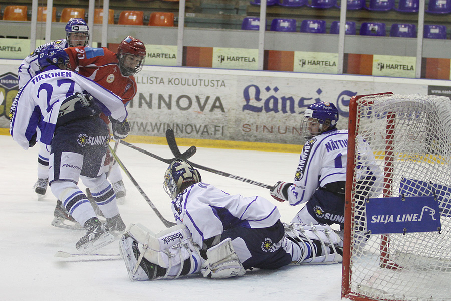 9.2.2012 - (Venäjä U18-Suomi U18)