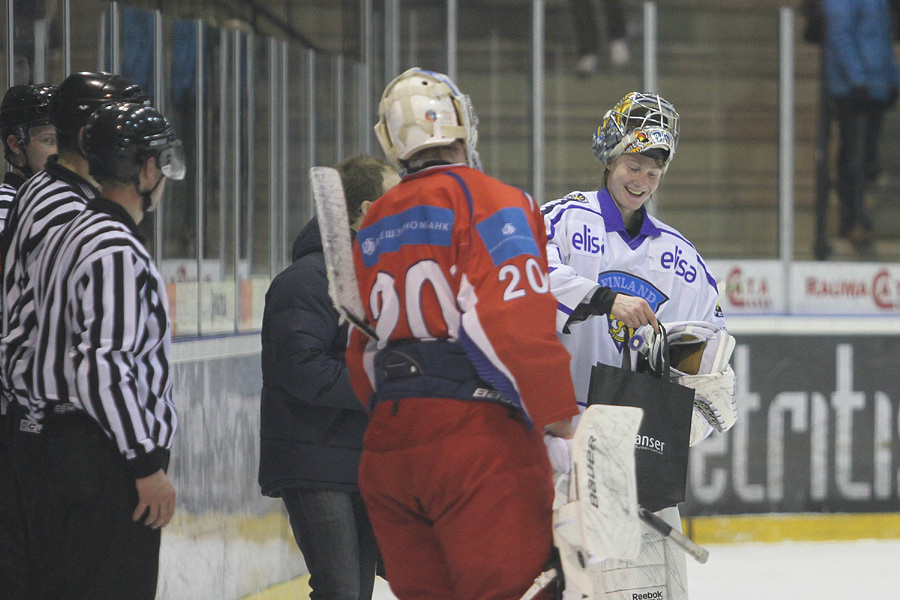 9.2.2012 - (Venäjä U18-Suomi U18)