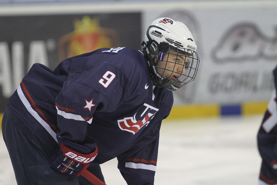 9.2.2012 - (USA U18-Tsekki U18)