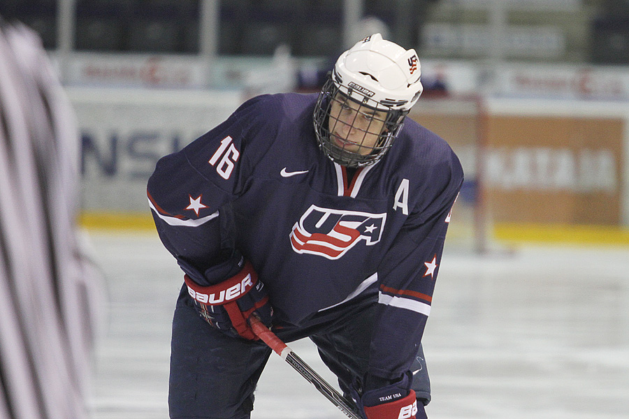 9.2.2012 - (USA U18-Tsekki U18)