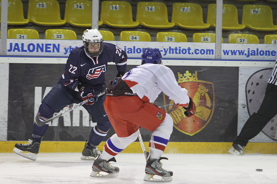 9.2.2012 - (USA U18-Tsekki U18)