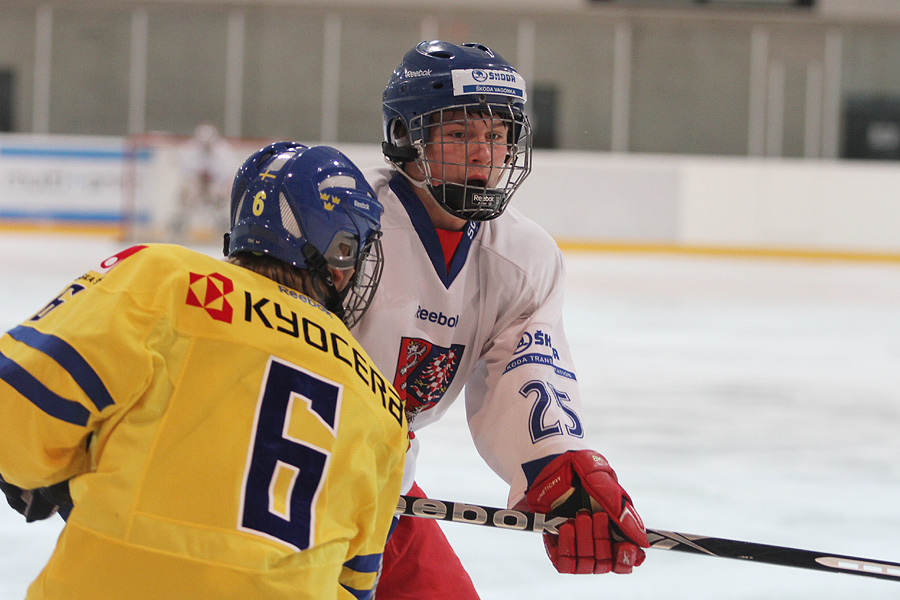 11.2.2012 - (Tsekki U18-Ruotsi U18)