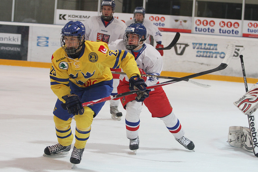 11.2.2012 - (Tsekki U18-Ruotsi U18)