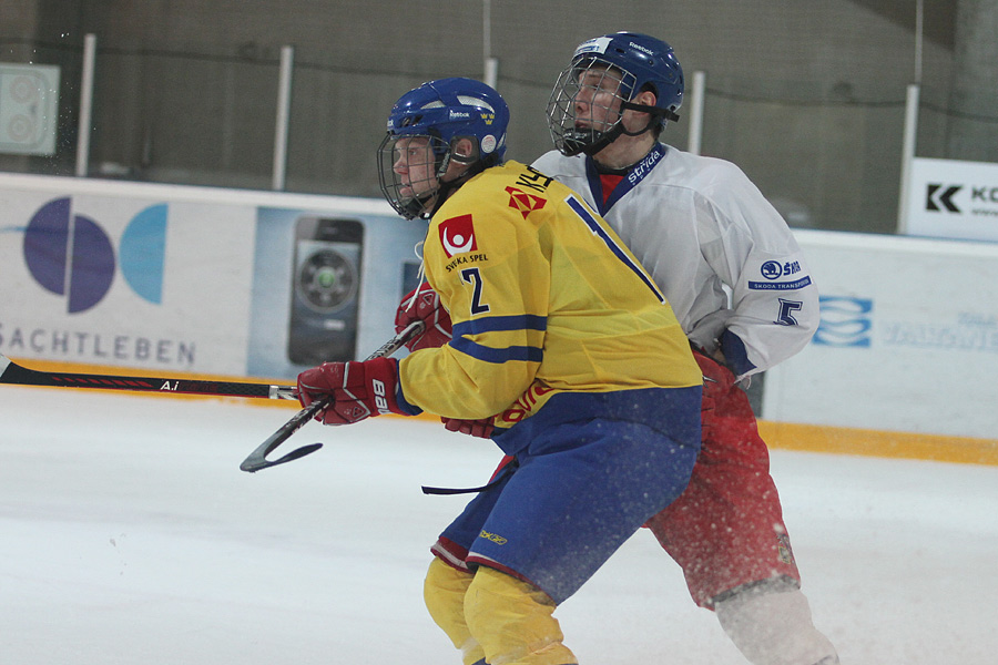 11.2.2012 - (Tsekki U18-Ruotsi U18)