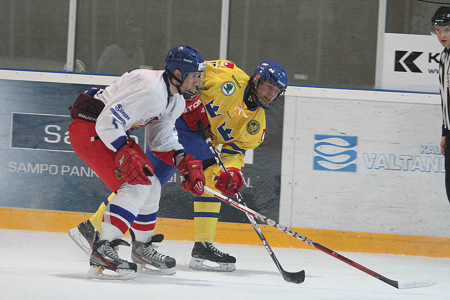 11.2.2012 - (Tsekki U18-Ruotsi U18)